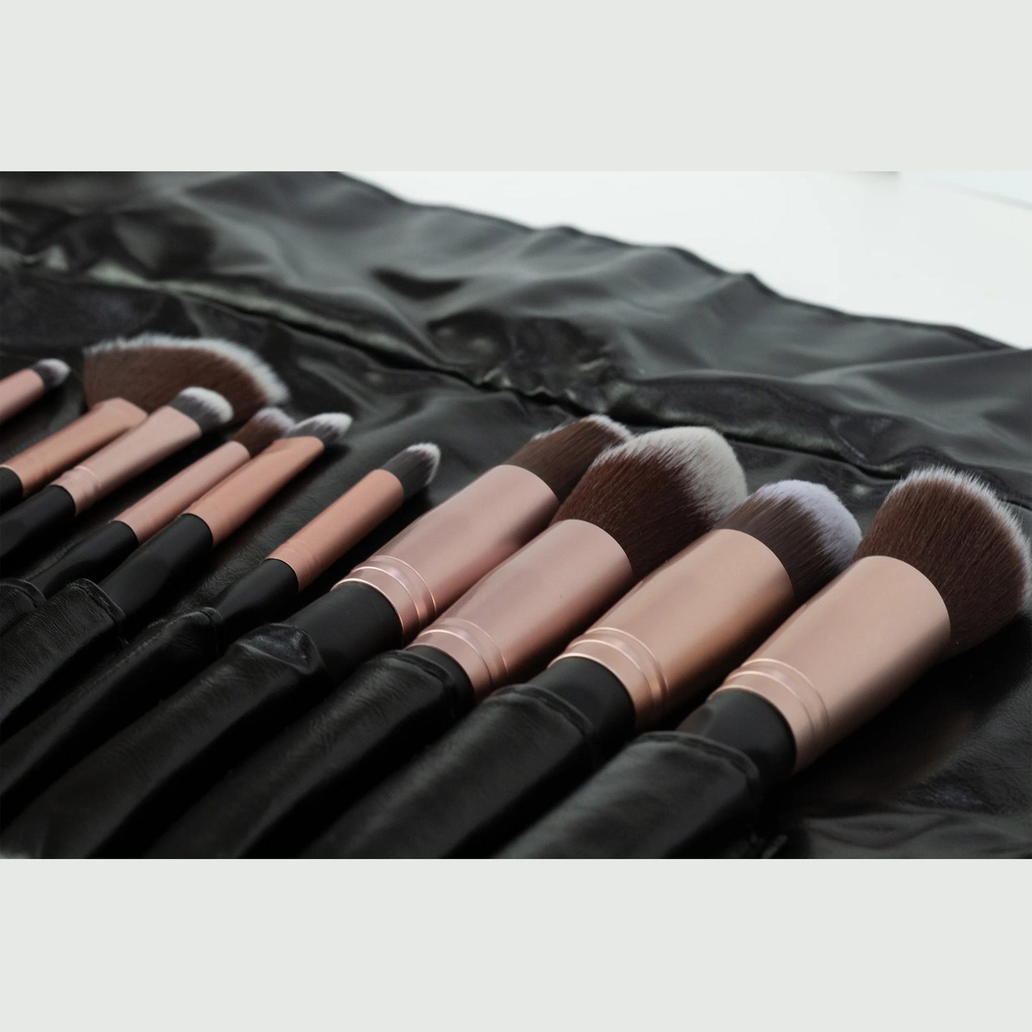 Ruby Beauty Brush Set